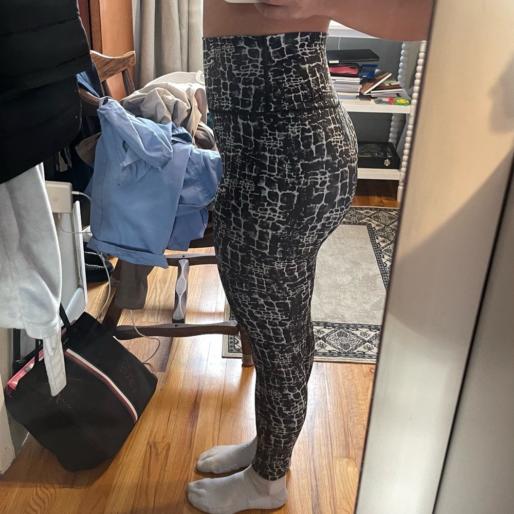 Natural Soul Black and White Leggings